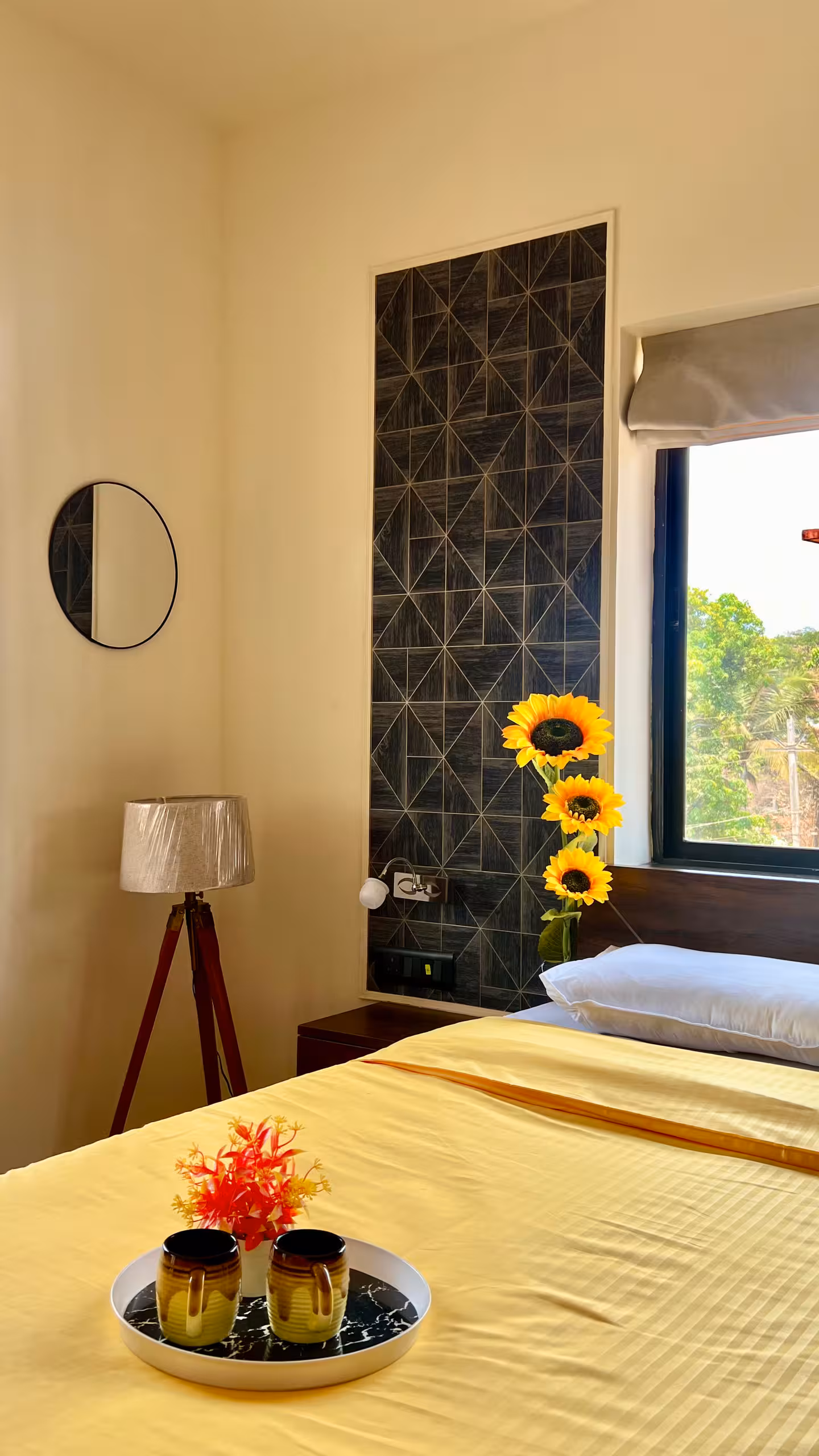 Studio Bright Side main